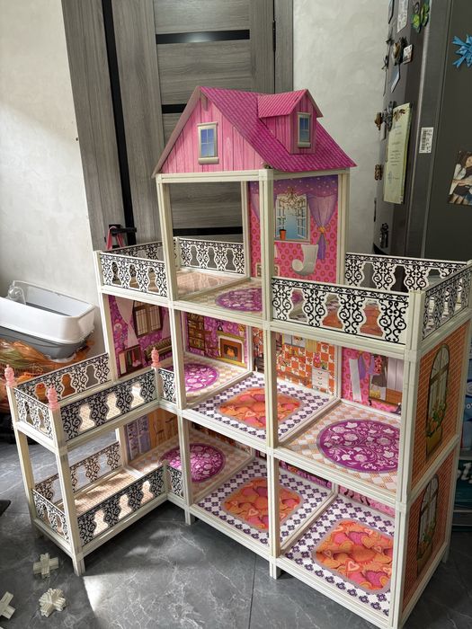 Продам детский домик для Барби