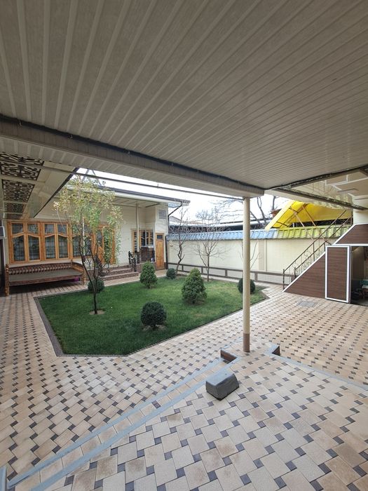 Самарканд Дарвоза Беш лола кучада 2,55 сотиз тайёр ховли сотилади.