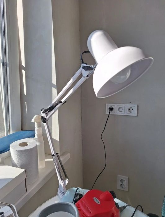 Лампа светильник настольная с струбциной большой