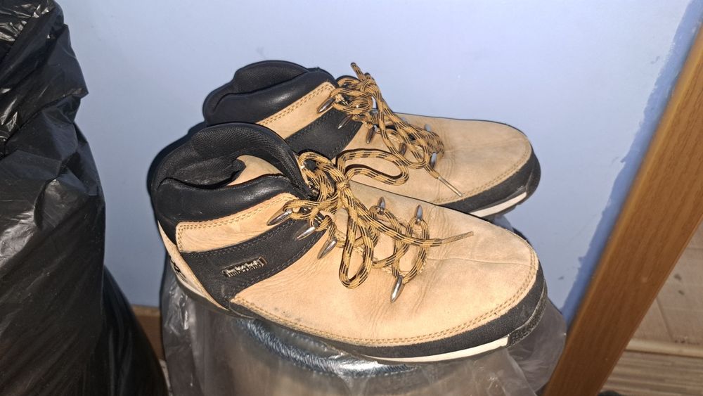 Продавам Мъжки боти Тимбърланд