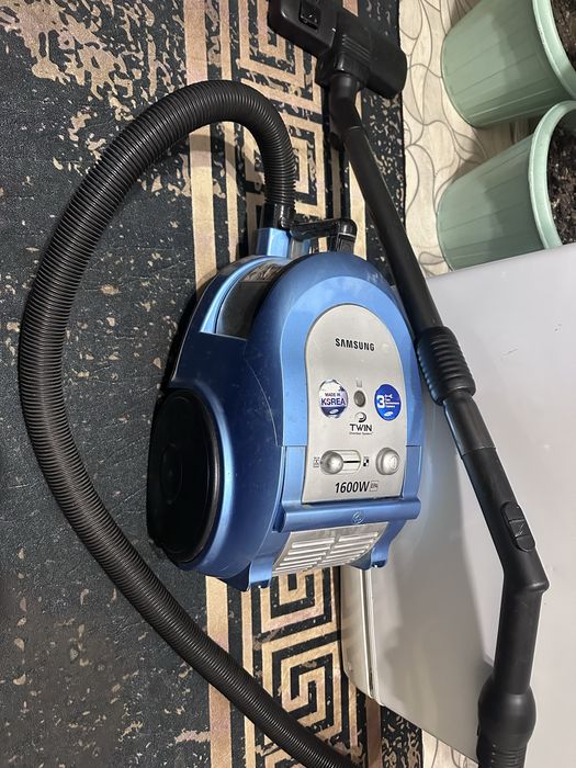 Пылесос корейский