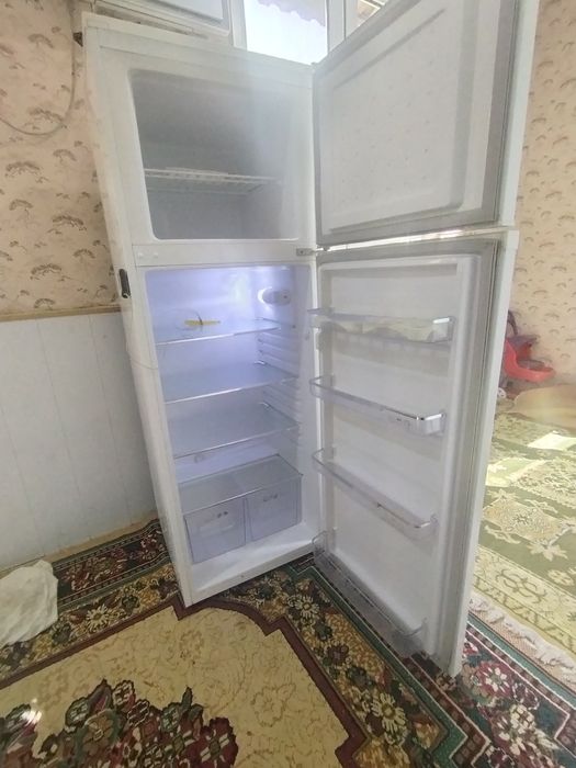 Продаётся холодильник ARTEL