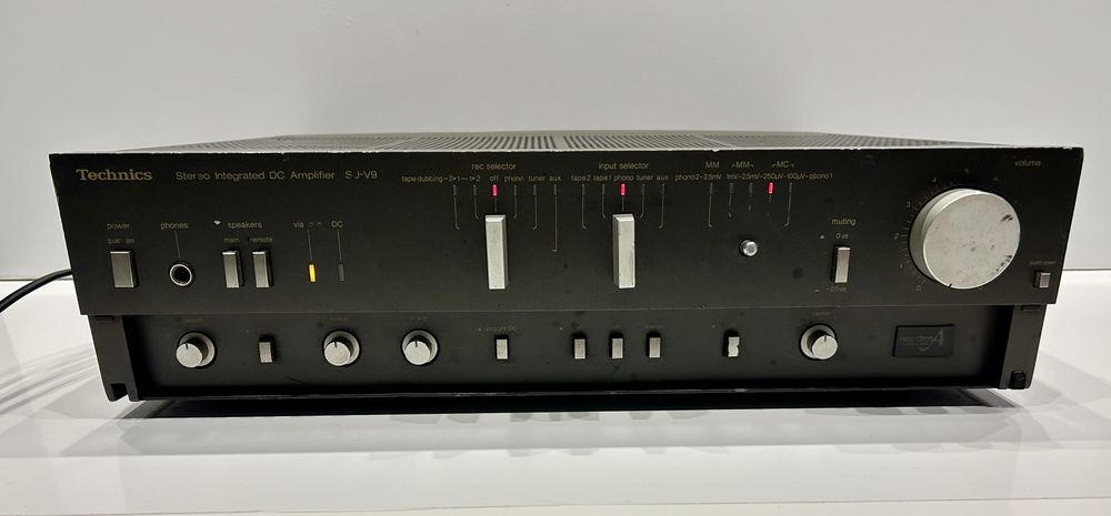 Vand amplificator Technics SU-V 9