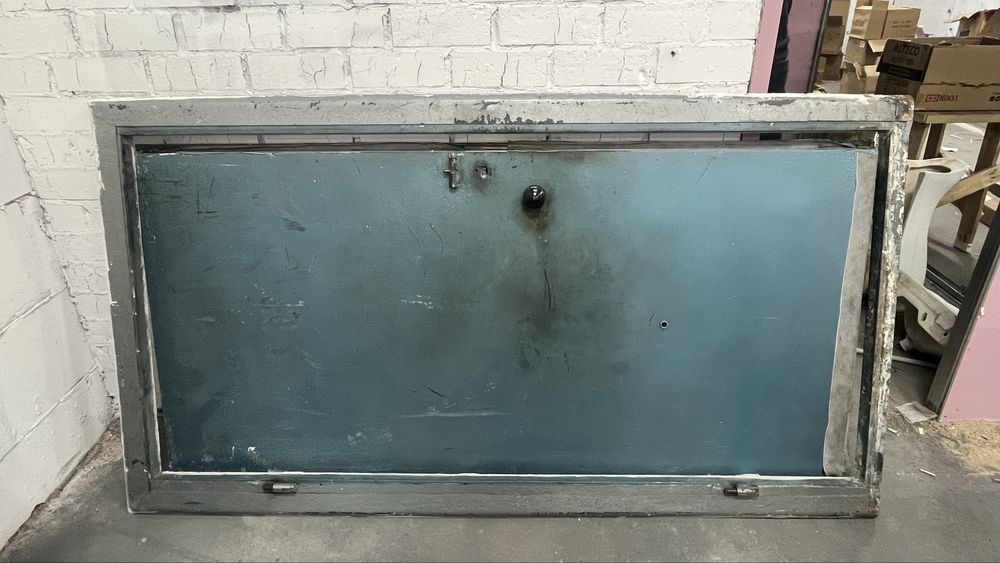 Продам дверь металлическая