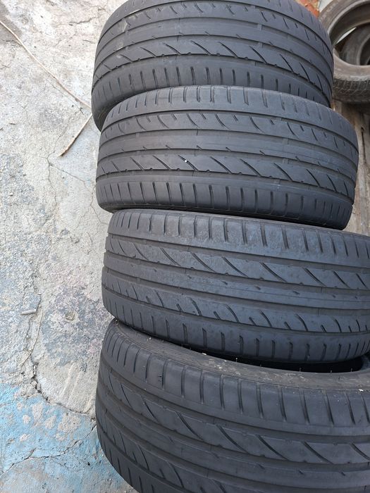 Продам шины 245/45/18 сайлун
