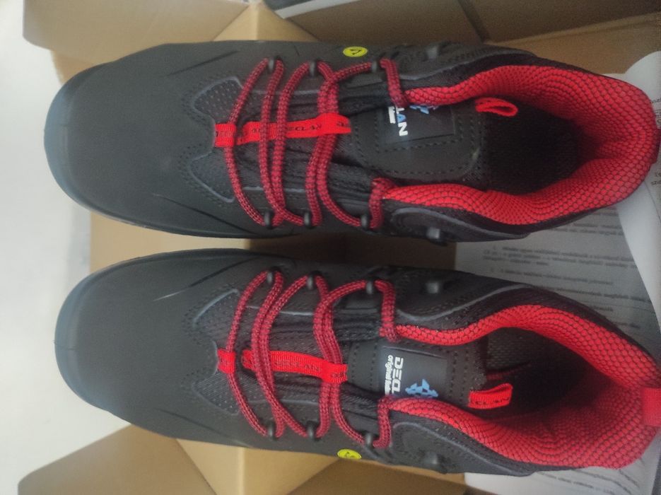 Costum salopetă nou