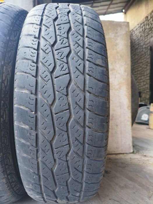 235 70 R16 Пара 2шт. Maxxis AT Шины