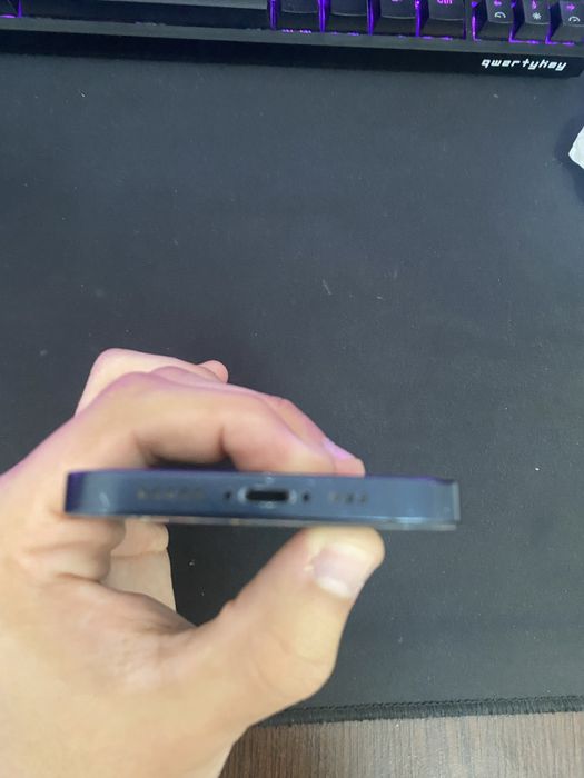 Iphone 13 pentru piese