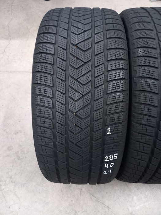 285/40/21 109V 4бр.PIRELLI WINTER SCORPION- Неразличими от НОВИ