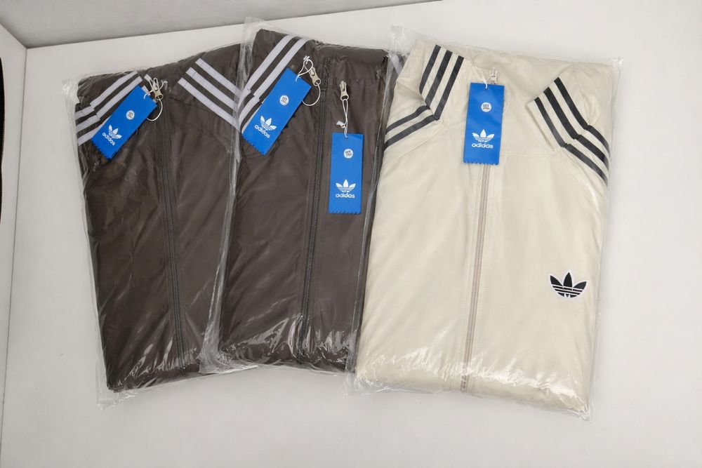 Ветровки Adidas унисекс