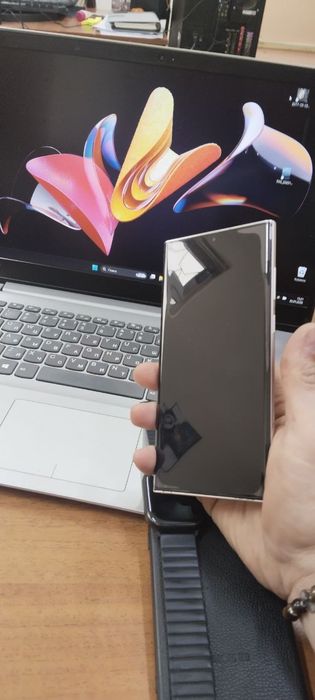 SAMSUNG S22 ULTRA 12/256 !