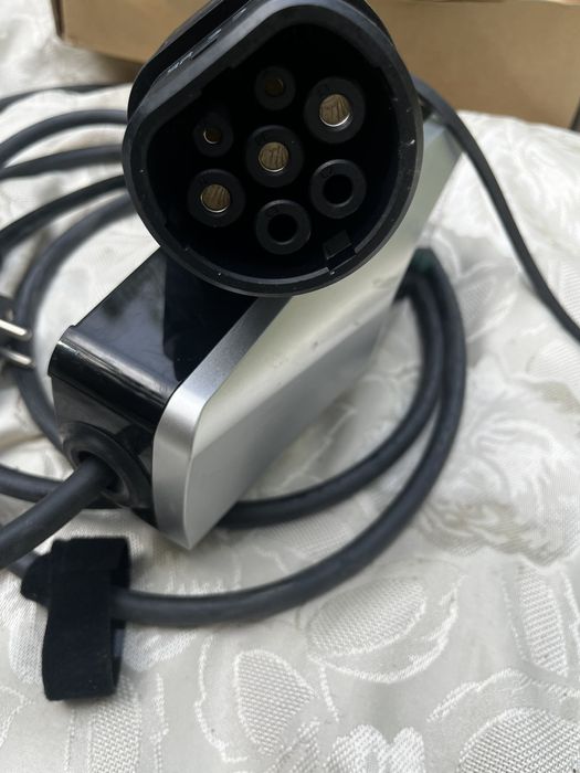 Зарядно тип 2 за автомобил