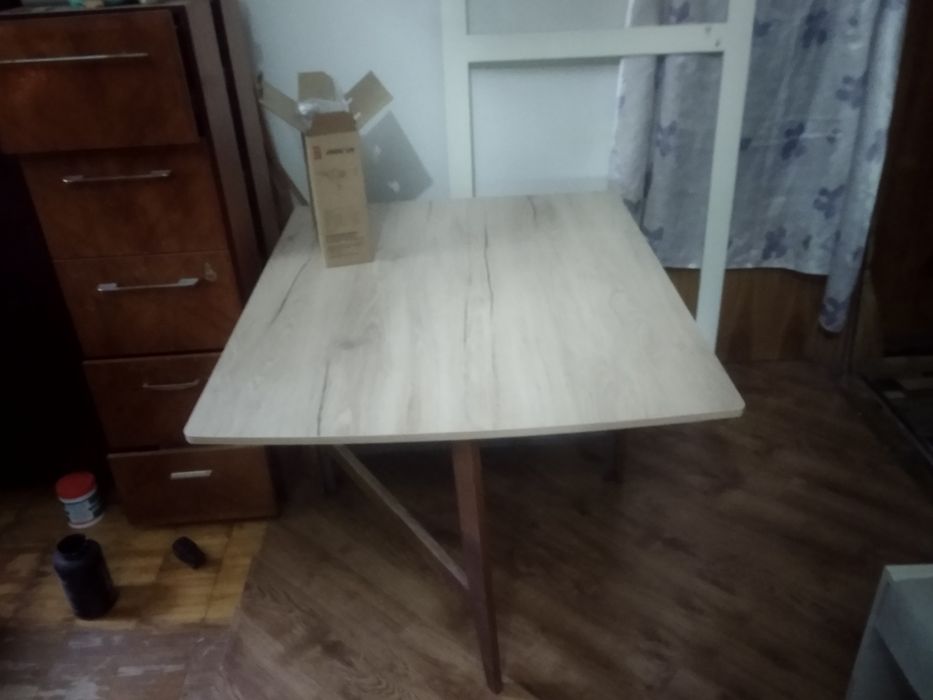 Стол книжка (бабочка)