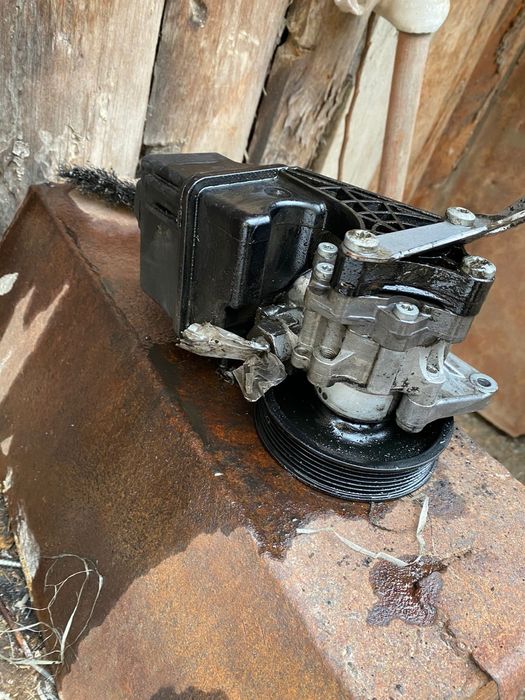 Гур насос продам