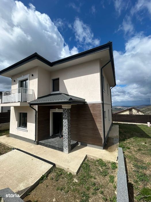 Vila de vanzare in Miroslava