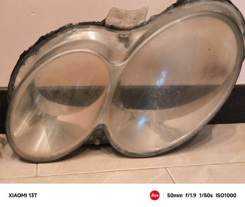 Продавам рефлектори+стъкла за фарове  мерцедес CLK W209 / 2001-2009 г.