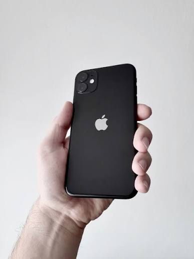 Iphone 11 64gb.