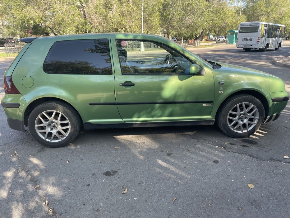 Volkswagen Golf 4 1.6