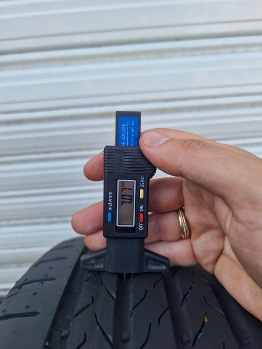 Летни 215/60/18 Continental/DOT 25/ 7mm