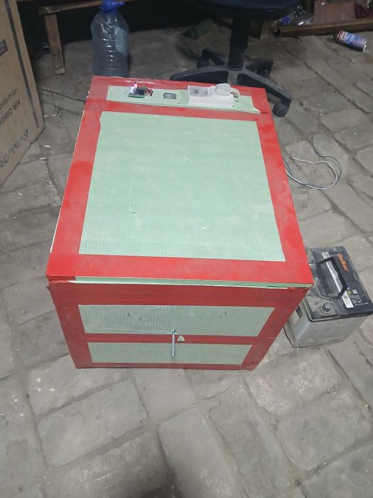 Инкубатор сотилади 80 талик