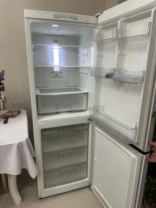 Продам холодилник LG no frost