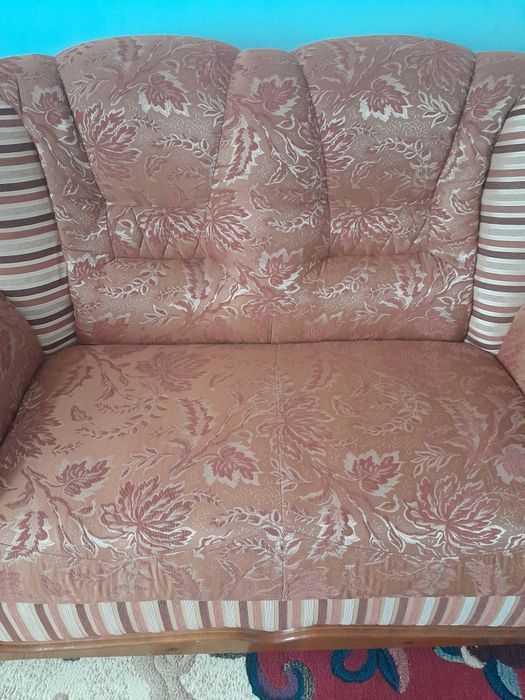 СРОЧНО!!!Жұмсақ диван, 2 креслосымен сатылады