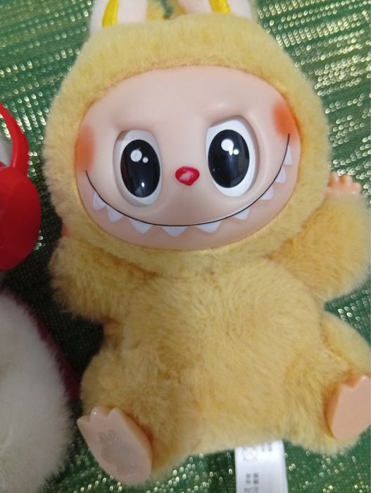 Играчки Labubu