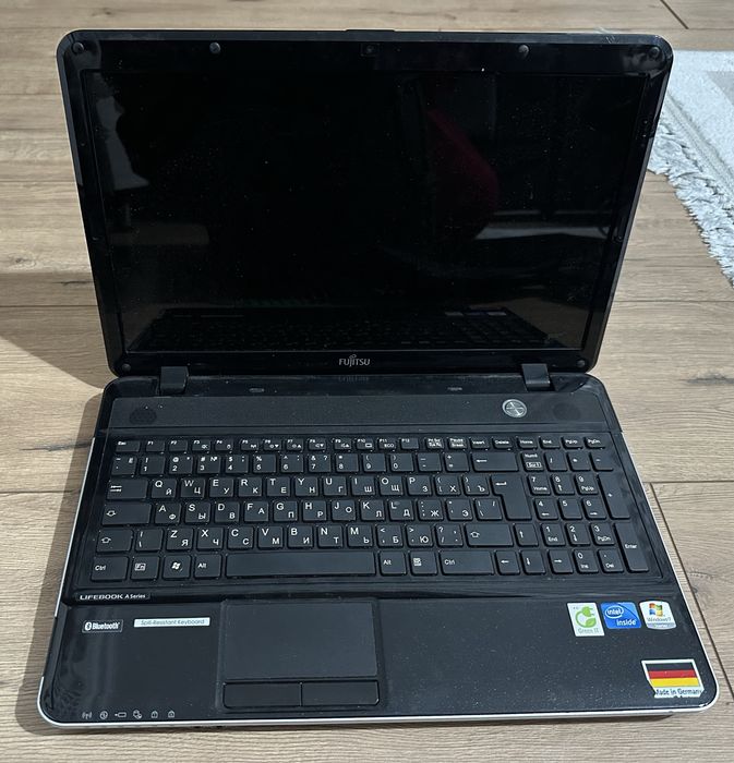 Ноутбук, компьютер.