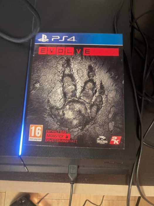 PlayStation 4  Slim