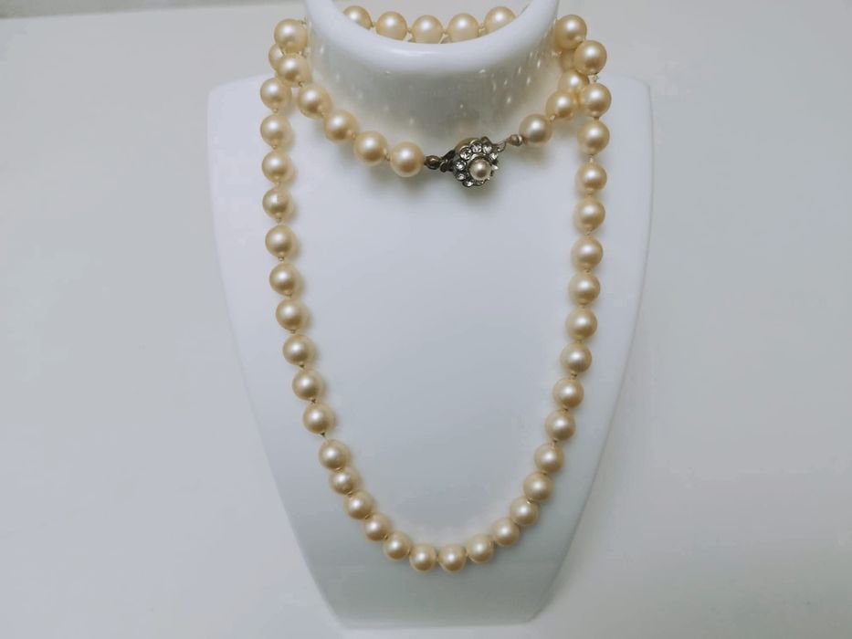 Vechi colier lant perle sticla cu o inchizatoare deosebita, copii