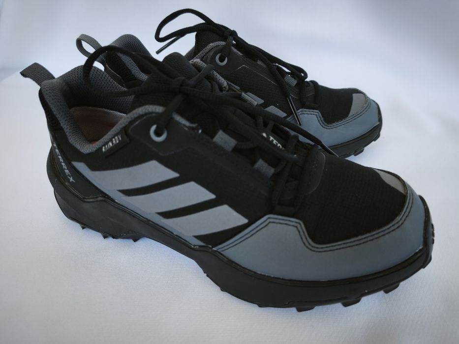 Adidas Terrex, оригинални маратонки, номер 35