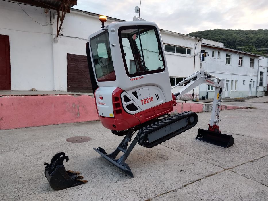 De Vânzare takeuchi tb 216