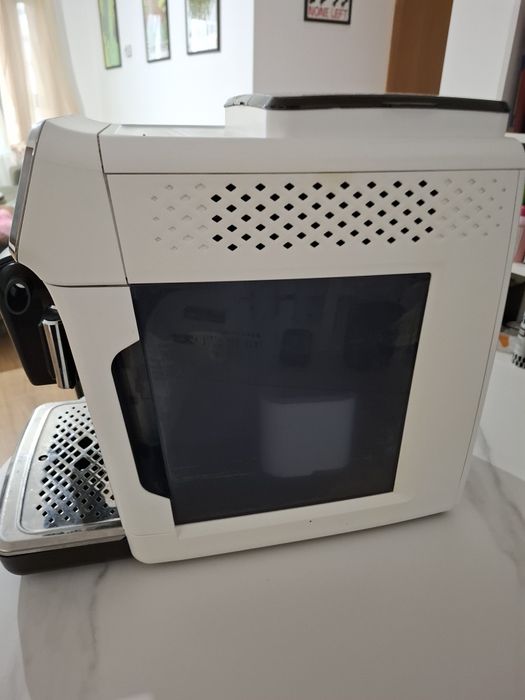 Espressor Automat Philips EP3243/50