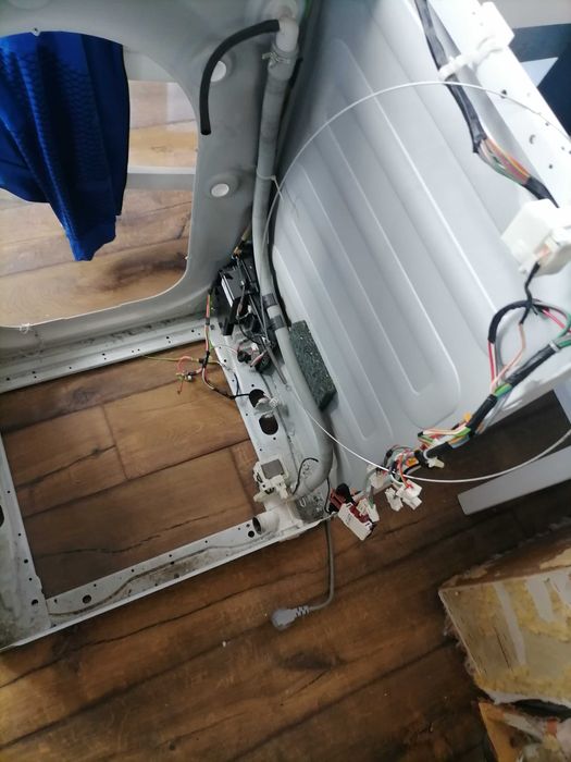 пералня BEKO на части