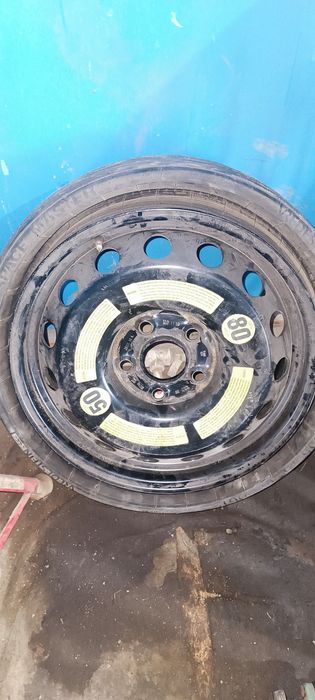 Продам запаску 114.3 r18