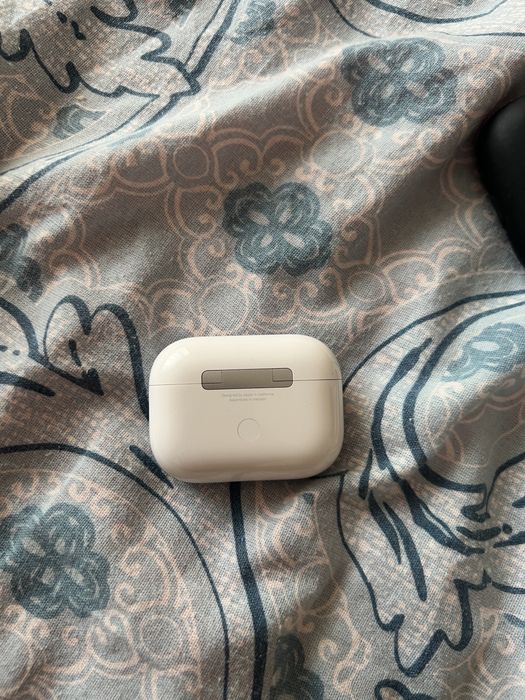 carcasa air pods pro 2 cu garantie