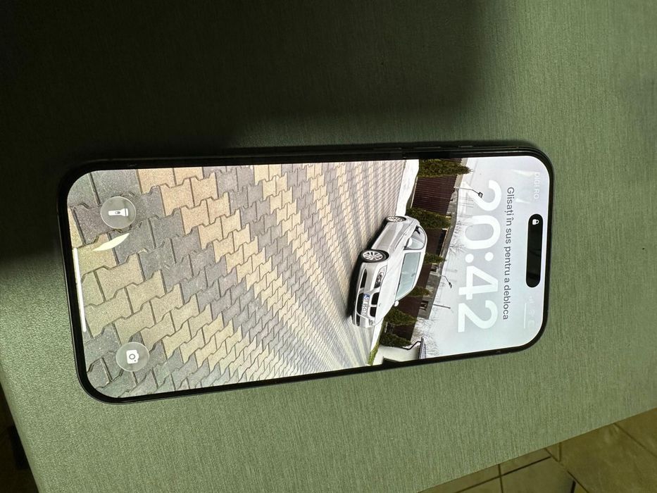 Vand schimb iphone 16 pro max 256