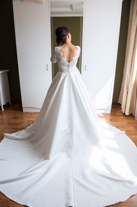 Продам свадебное платье