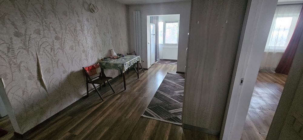 Vând apartament doua camere
