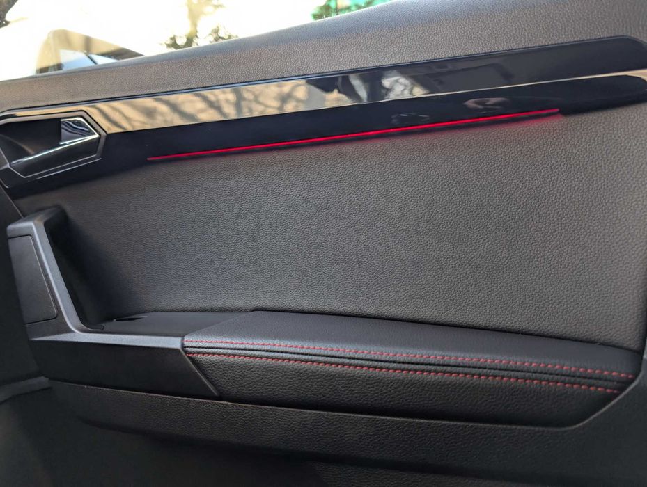 Seat Ibiza FR 1.5 TSI Sport | 170cp | Alcantara | Audio Beats | Full LED | Senzori Parcare |