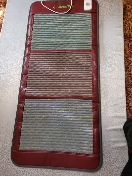 Японияда ишлаб чикарилган даволовчи магнитли ковёр