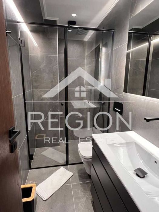 Дава се под наем Тристаен апартамент в Варна, Гръцка махала - 110 кв.м за 1071 € - Снимка #9