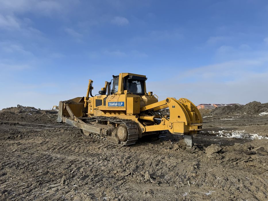 Аренда новых бульдозеров SEM