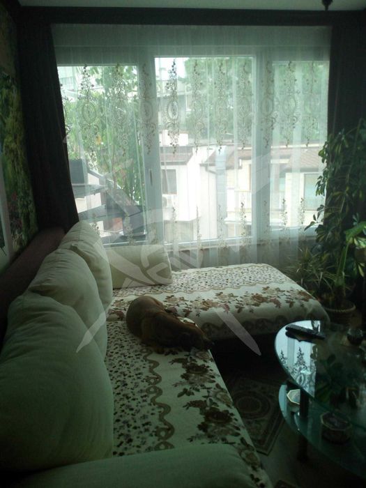 Тристаен апартамент в района на ВИНС - 109230