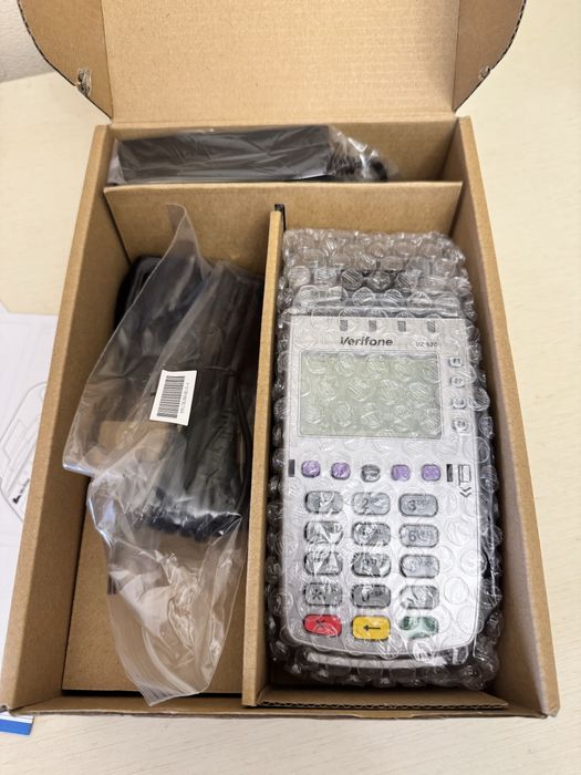 Платёжный терминал VeriFone VX 520, новый