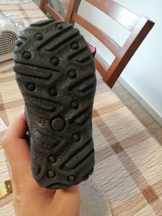Ghete mărimea 24