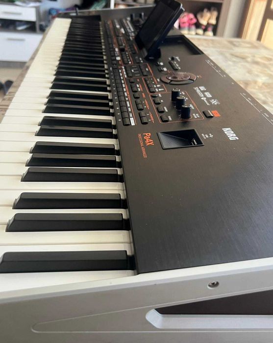 Korg Pa4X International 76 keys - Ca noua + Husa + seturi noi
