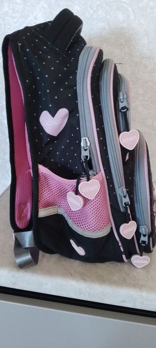 Рюкзак школьный.