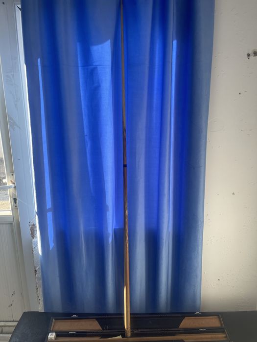 кии бильярд.