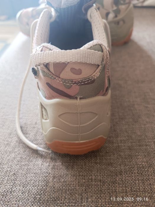 Продам кросовки тактические